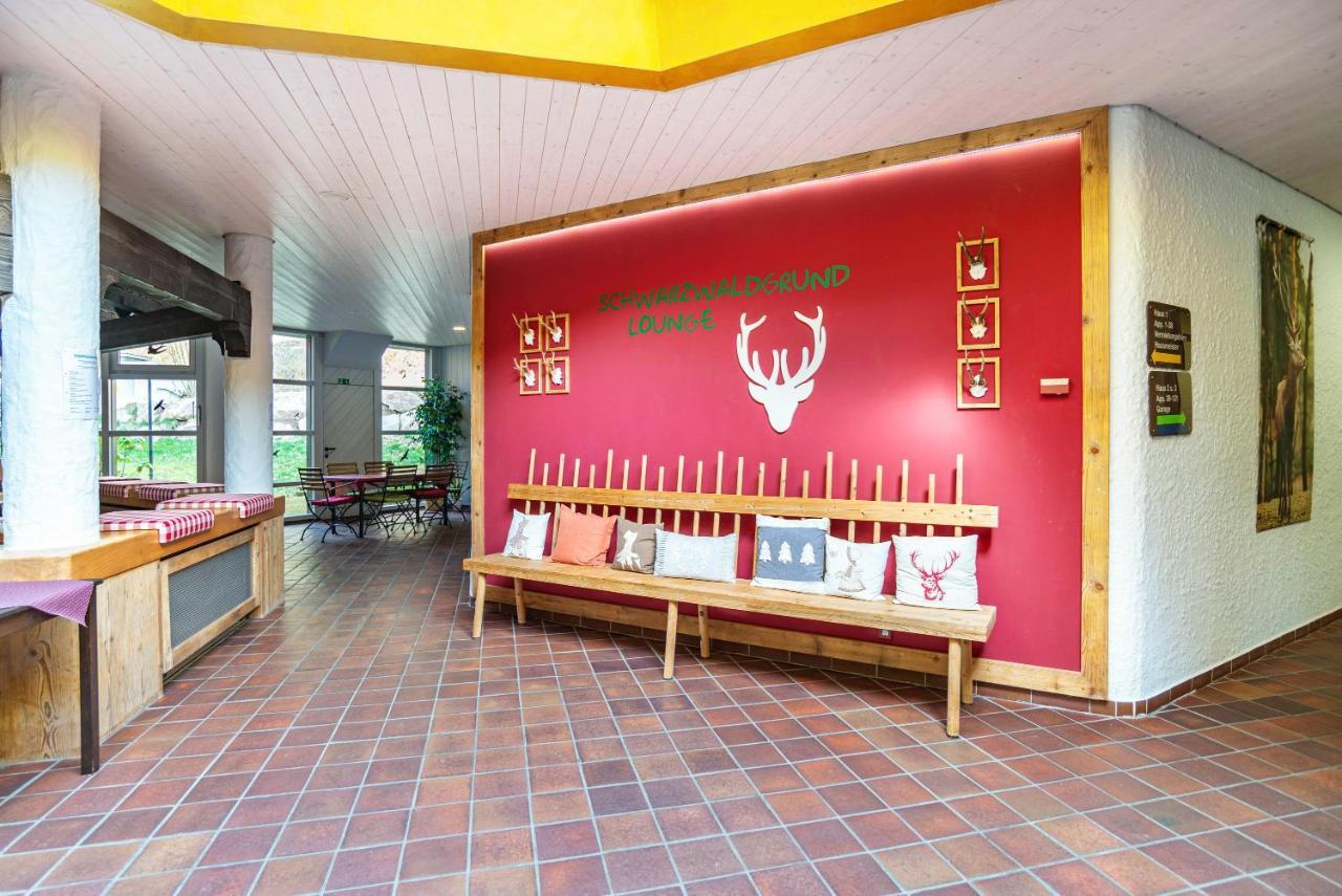 バイアースブロンSchwarzwald Woelkchenアパートメント エクステリア 写真