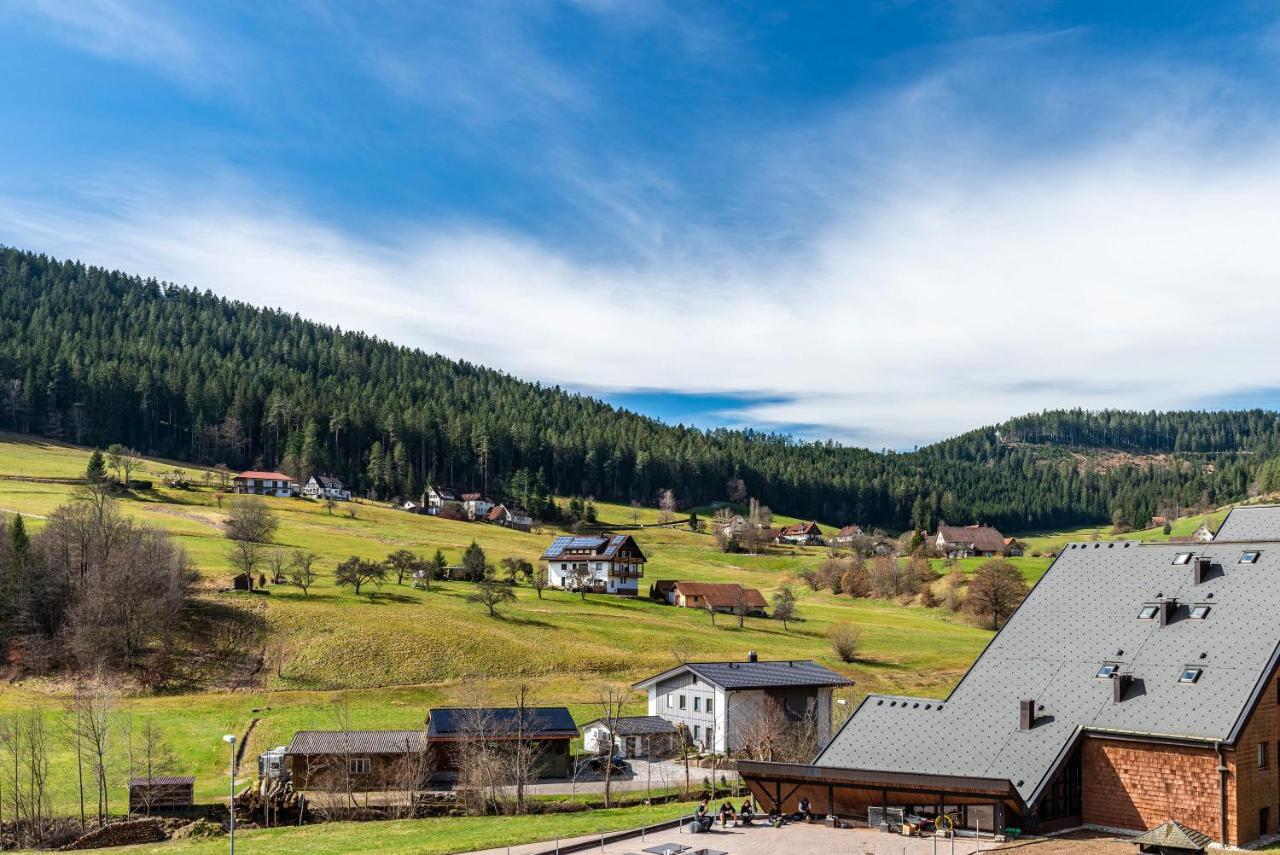 バイアースブロンSchwarzwald Woelkchenアパートメント エクステリア 写真
